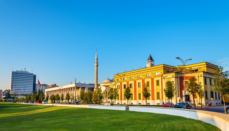 Revolucioni shqiptar në turizëm, sfidë për punësimin